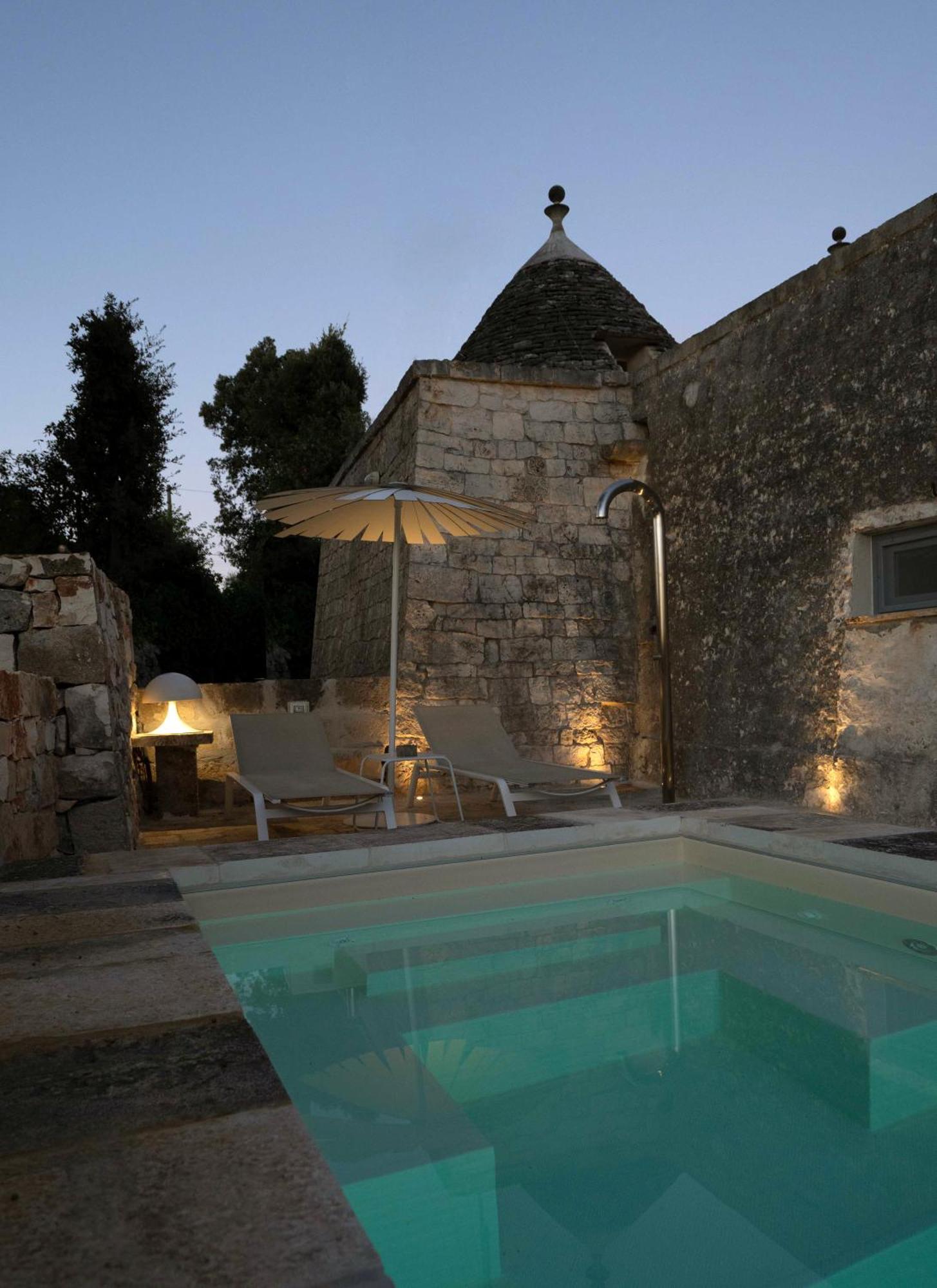 Truloco Nuzzi - Luxury Domus Locorotondo Exterior foto